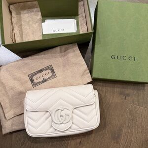 Gucci Marmont White Purse/Belt Bag